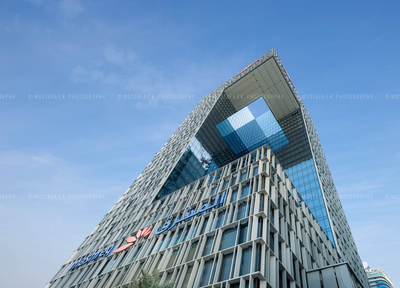 Mashreq Bank Dubai Headquarters Skyscraper Business Bay UAE stock photography exterior architecture photographer Kuwait architectural 01