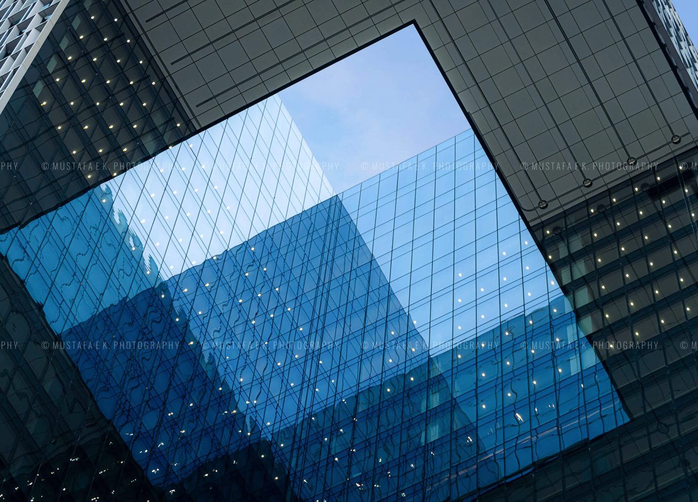 Mashreq Bank Dubai Headquarters Skyscraper Business Bay UAE stock photography exterior architecture photographer Kuwait architectural 04